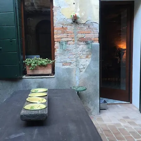 Apartament Il Buco Della Suora Wenecja