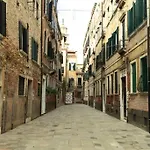 Il Buco Della Suora Apartmán Benátky