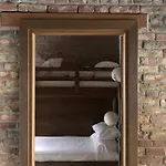 Il Buco Della Suora