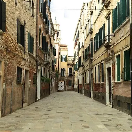 Il Buco Della Suora Appartement Venetië