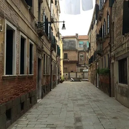 Apartamento Il Buco Della Suora Venecia