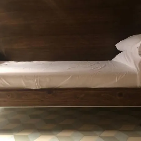 Il Buco Della Suora Apartment *