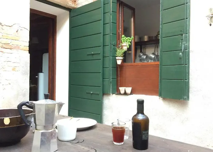 Il Buco Della Suora *