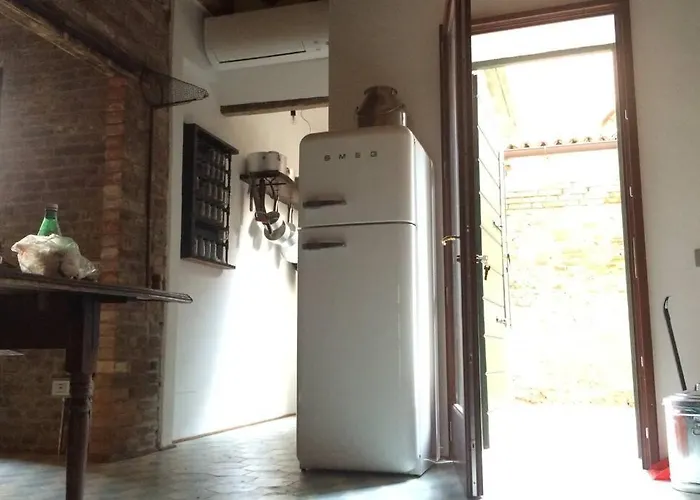 Lägenhet Il Buco Della Suora