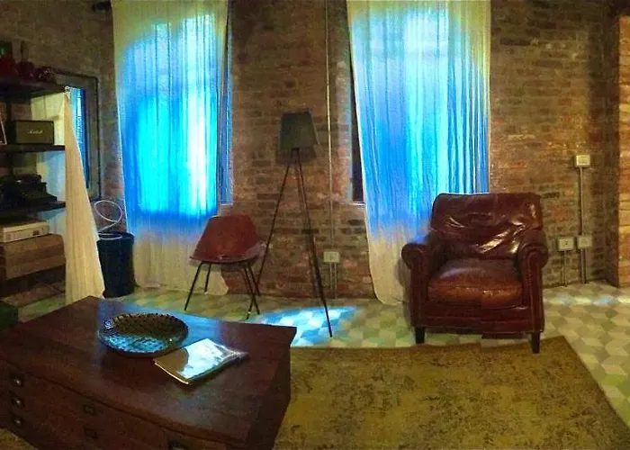 Il Buco Della Suora * Venedig